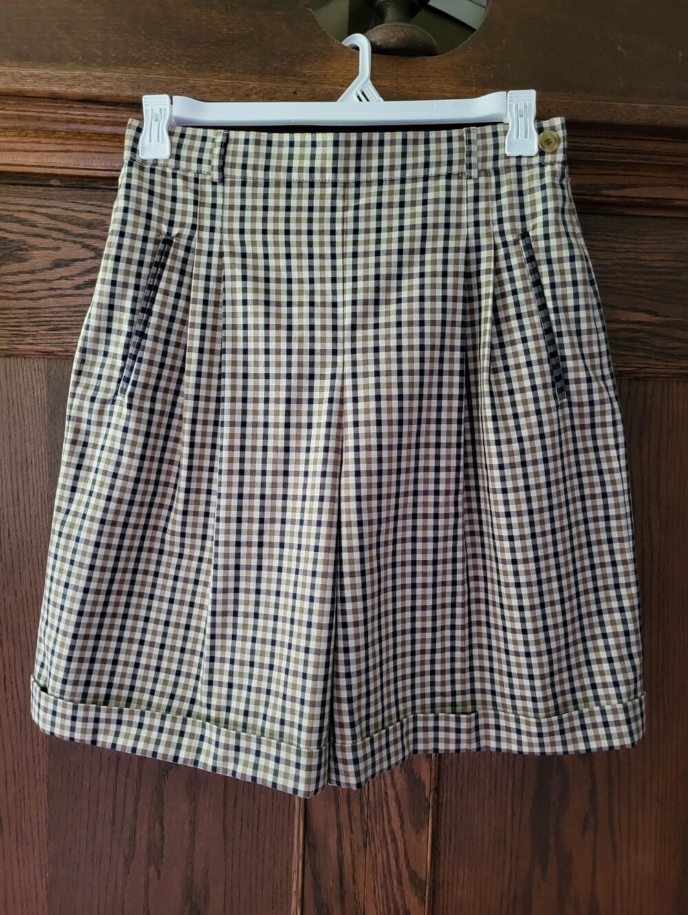 Aquascutum of London Vintage Tailored Shorts โ Heritage Club Check